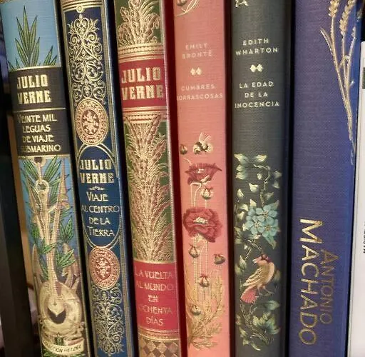 Mirador Yellow Door * Ponferrada